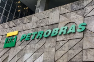 Lee más sobre el artículo Vagas de Emprego na Petrobras: Oportunidades em uma das Maiores Empresas do Setor de Energia